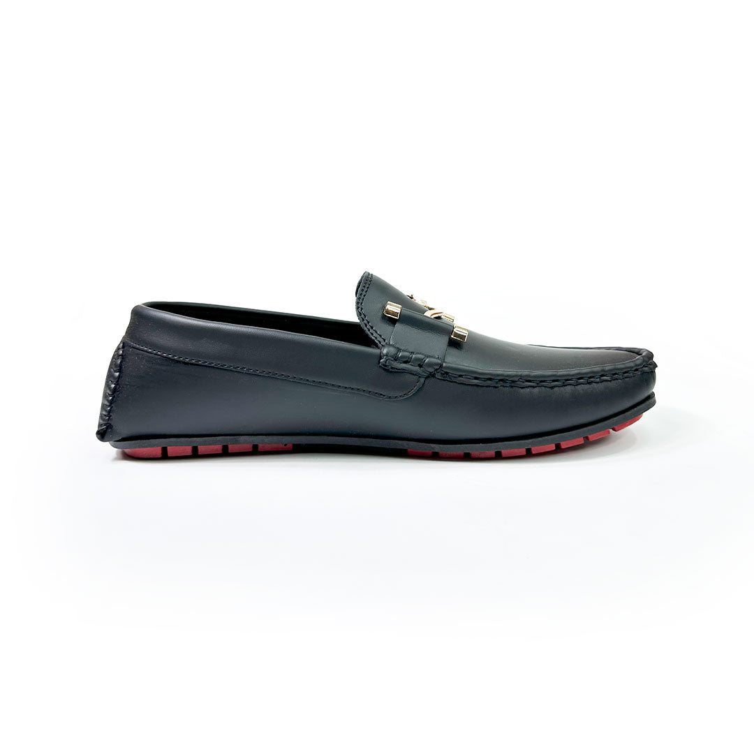 Formal black leather loafers